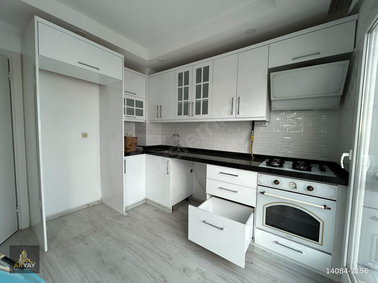 HUZUREVLERİ MAH. 3+1 GBK 120 m2 14.KAT FIRSAT DAİRE.
