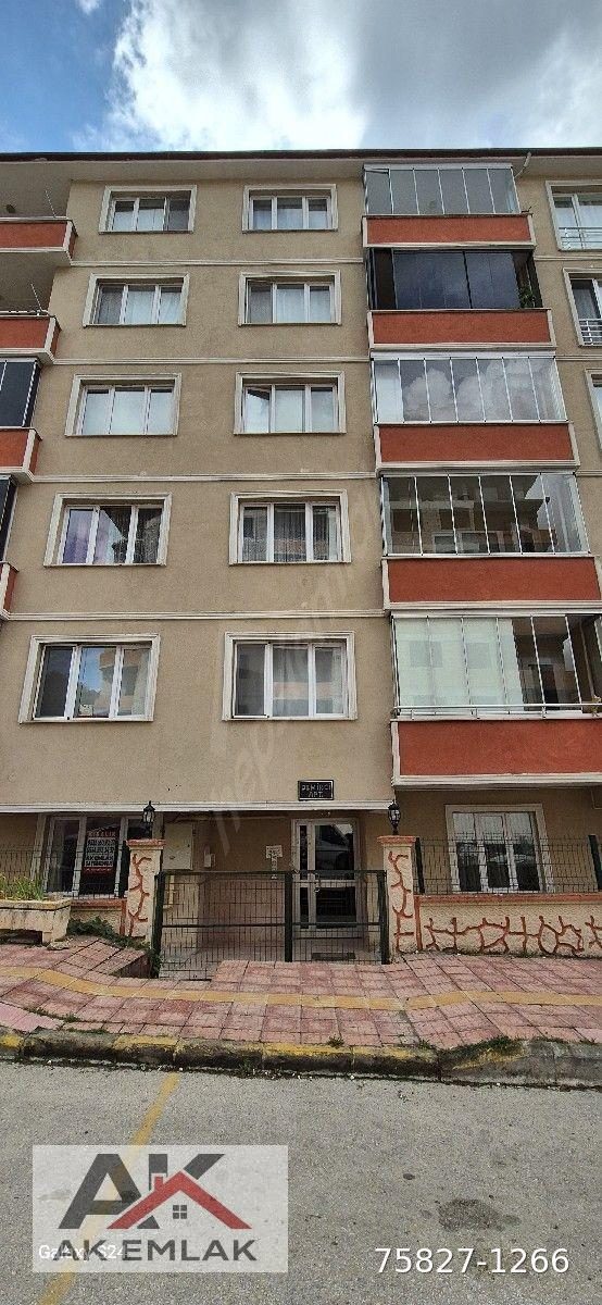 AK EMLAKTAN OLUKBAŞINDA KİRALIK 2+1 DAİRE