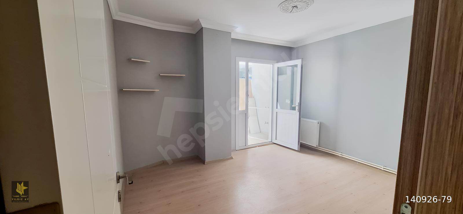 YILDIZ AY GAYRİMENKUL'DEN ÇARŞI MERKEZDE KİRALIK 3+1 DAİRE