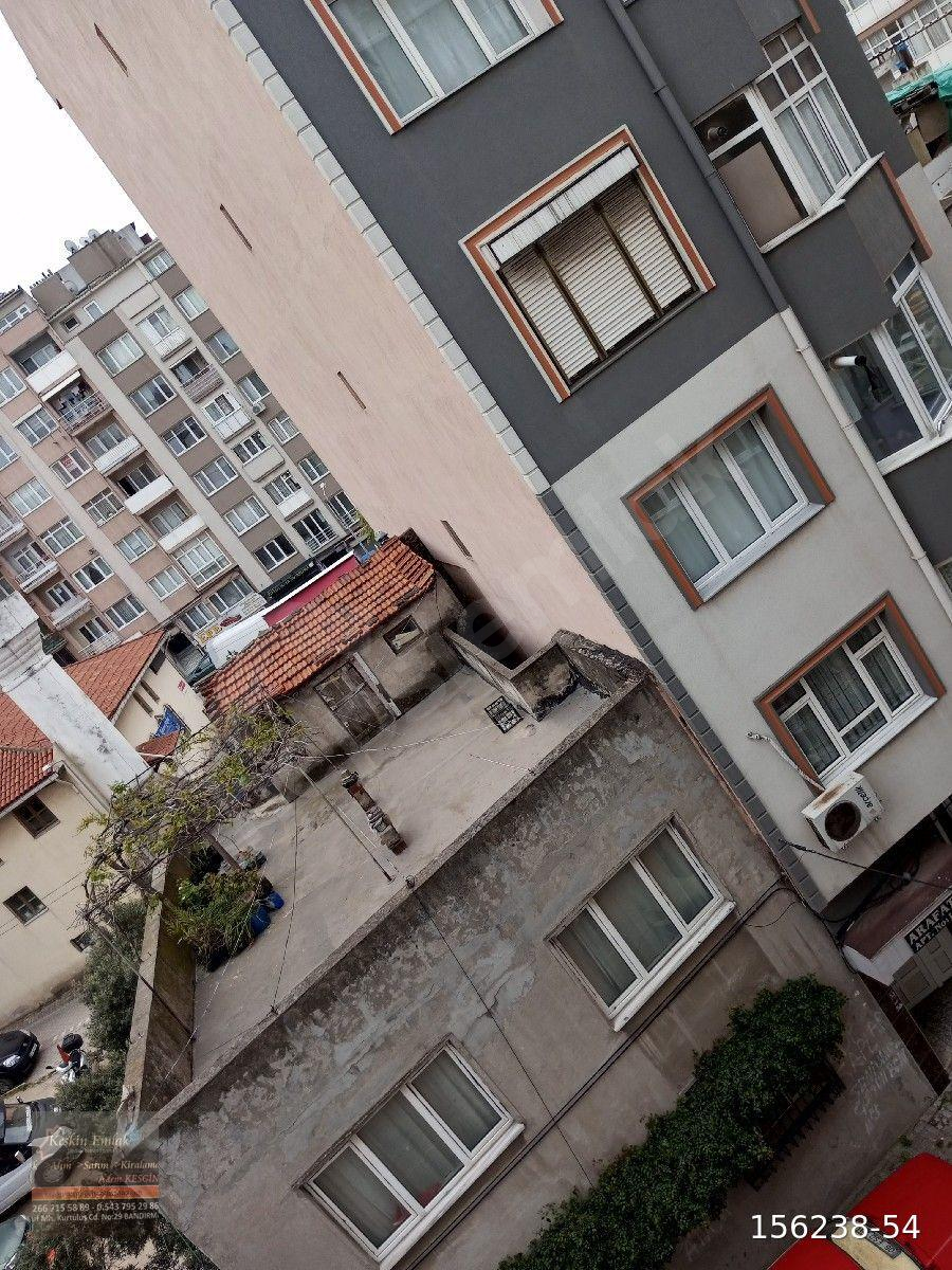 BANDIRMADA EŞYALI DAİRE