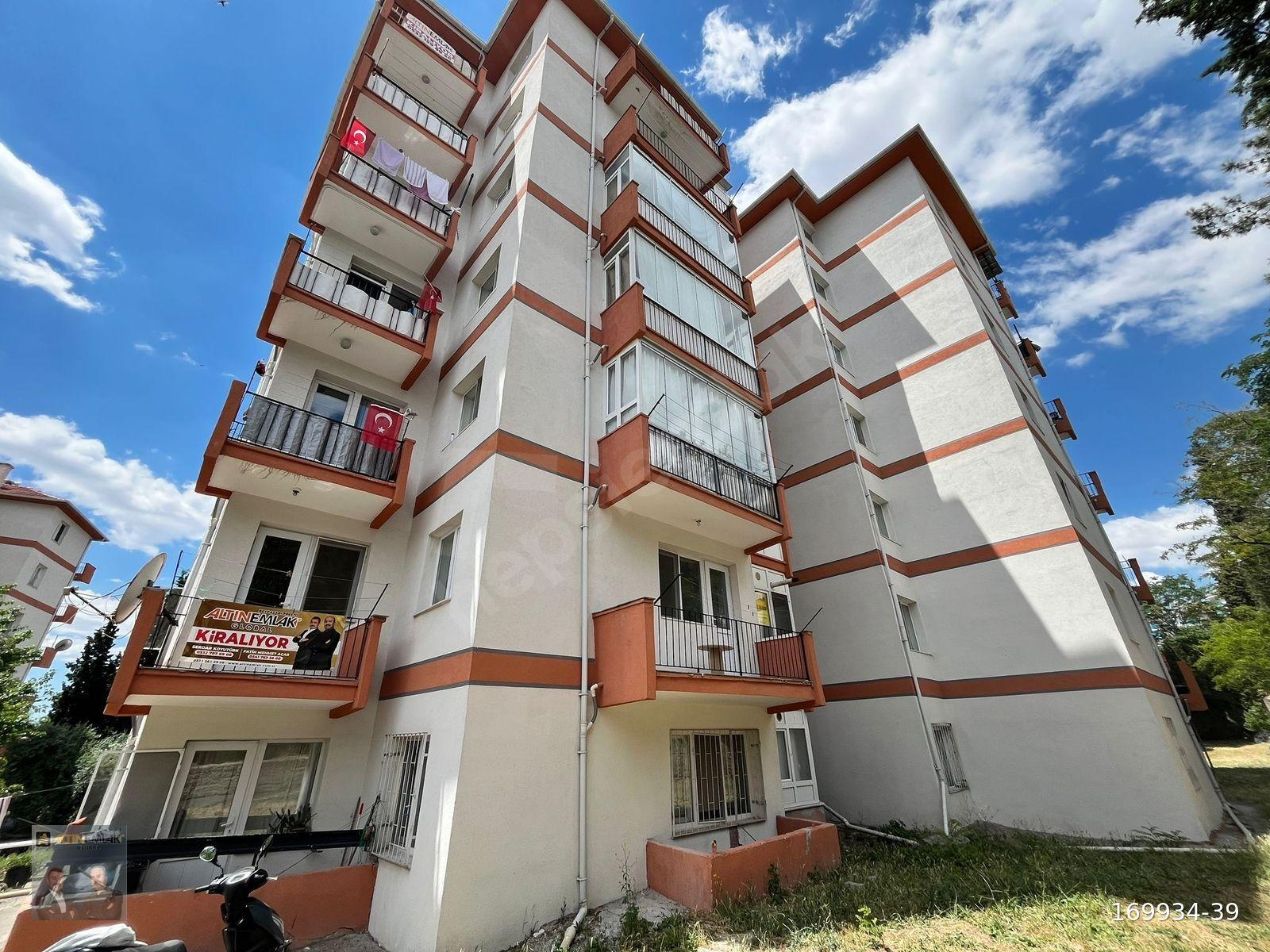 BEYPAZARI HACIKARA'DA MERKEZİ KONUMDA 3+1 KİRALIK DAİRE
