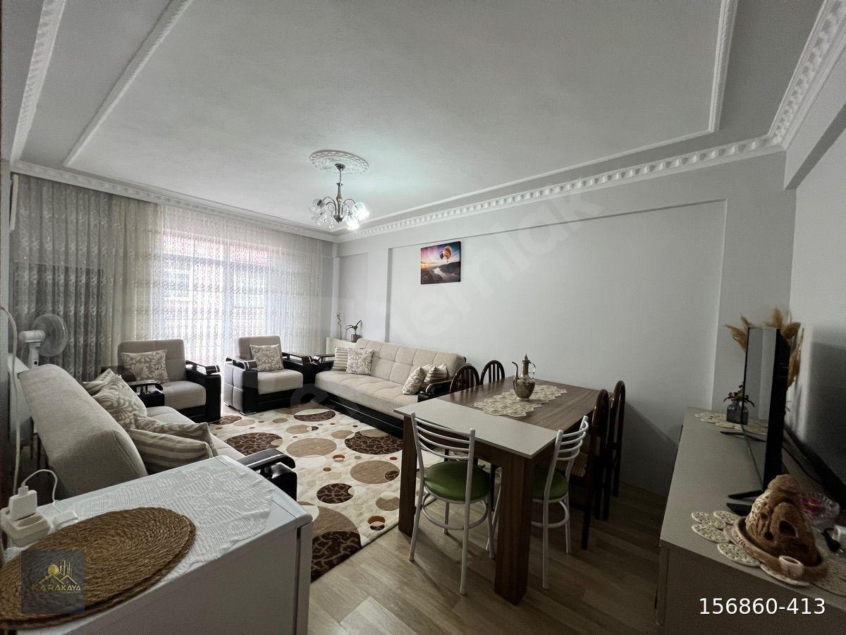 KARAKAYA EMLAKTAN ZAFER MAH. 3+1 ARA KAT SATILIK FIRSAT DAİRE