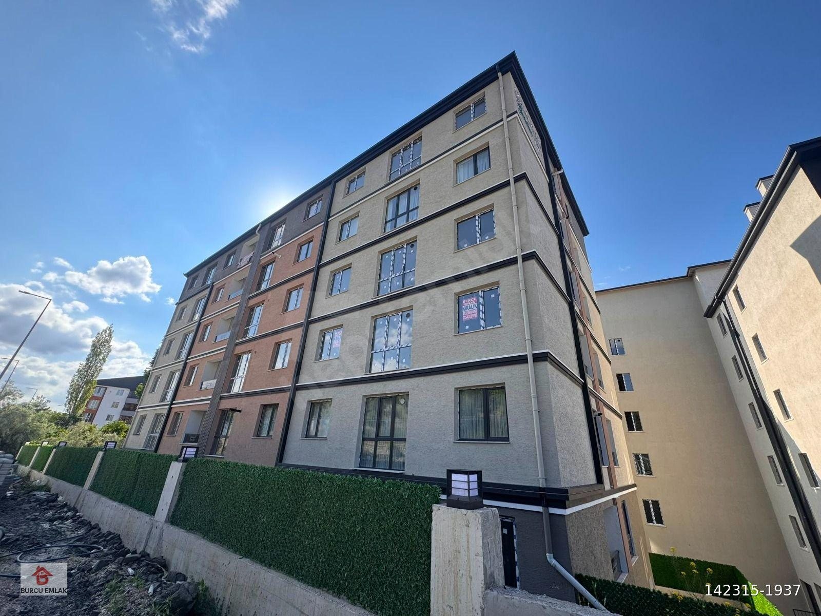 MERKEZDE 2+1 İÇİ FULL YAPILI SIFIR DAİRE --- BURCU EMLAKTAN