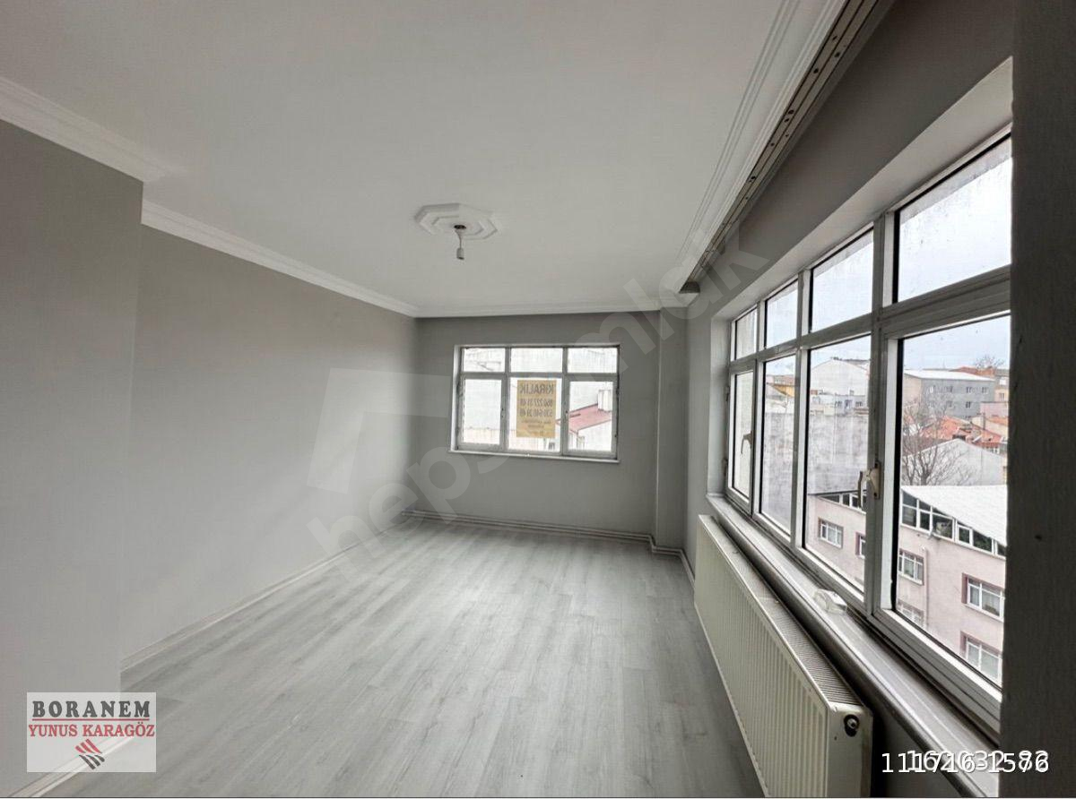 BANDIRMA MERKEZDE 2+1 ARAKAT İÇİ FULL YAPİLİ D.GAZLİ SATİLİK FİRSAT DAİRE