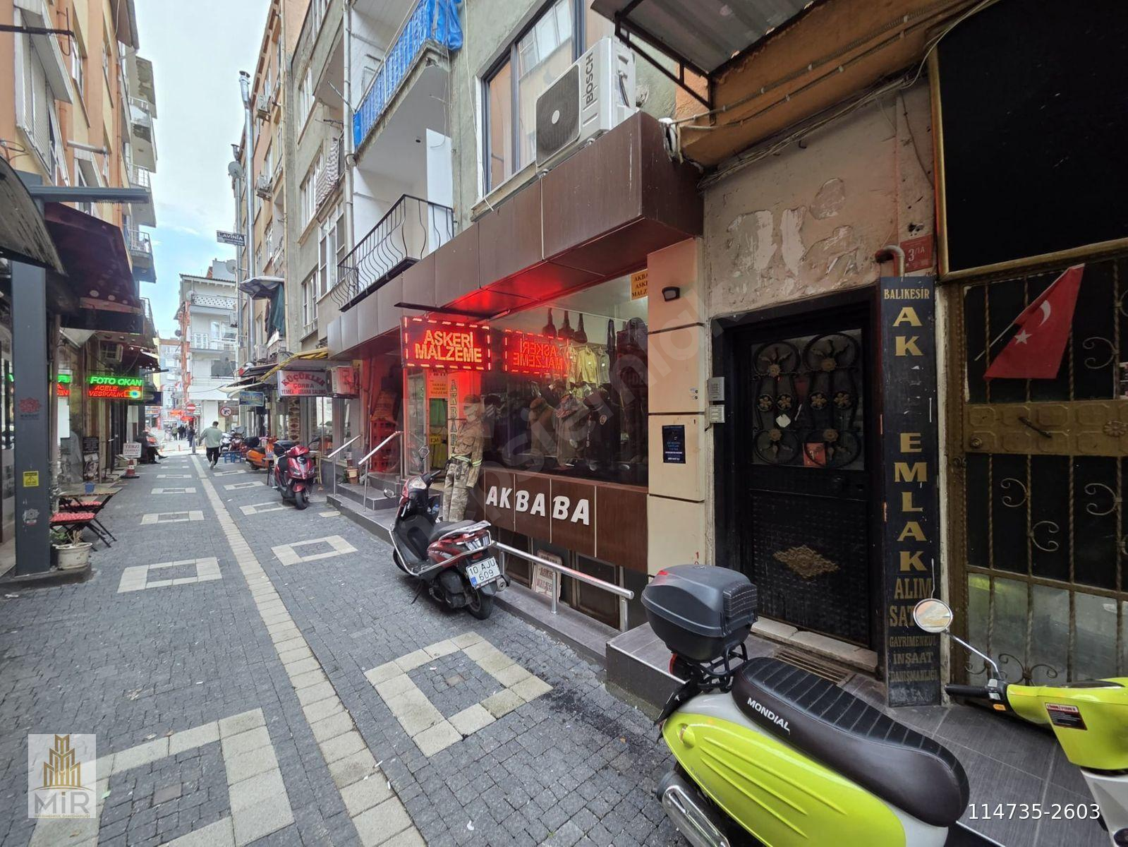 MİR'DEN ÇARŞI MERKEZDE 2+1 ARAKAT KULLANIŞLI BAKIMLI DAİRE