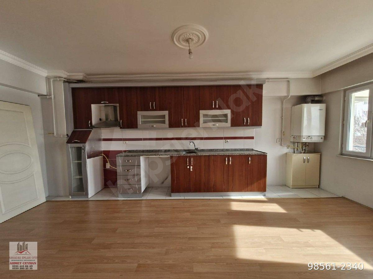 ARKADAŞ EMLAKTAN GÜLABİBAY MAH. CENGİZ TOPEL CADDESİNDE 3+1 SATILIK DAİRE
