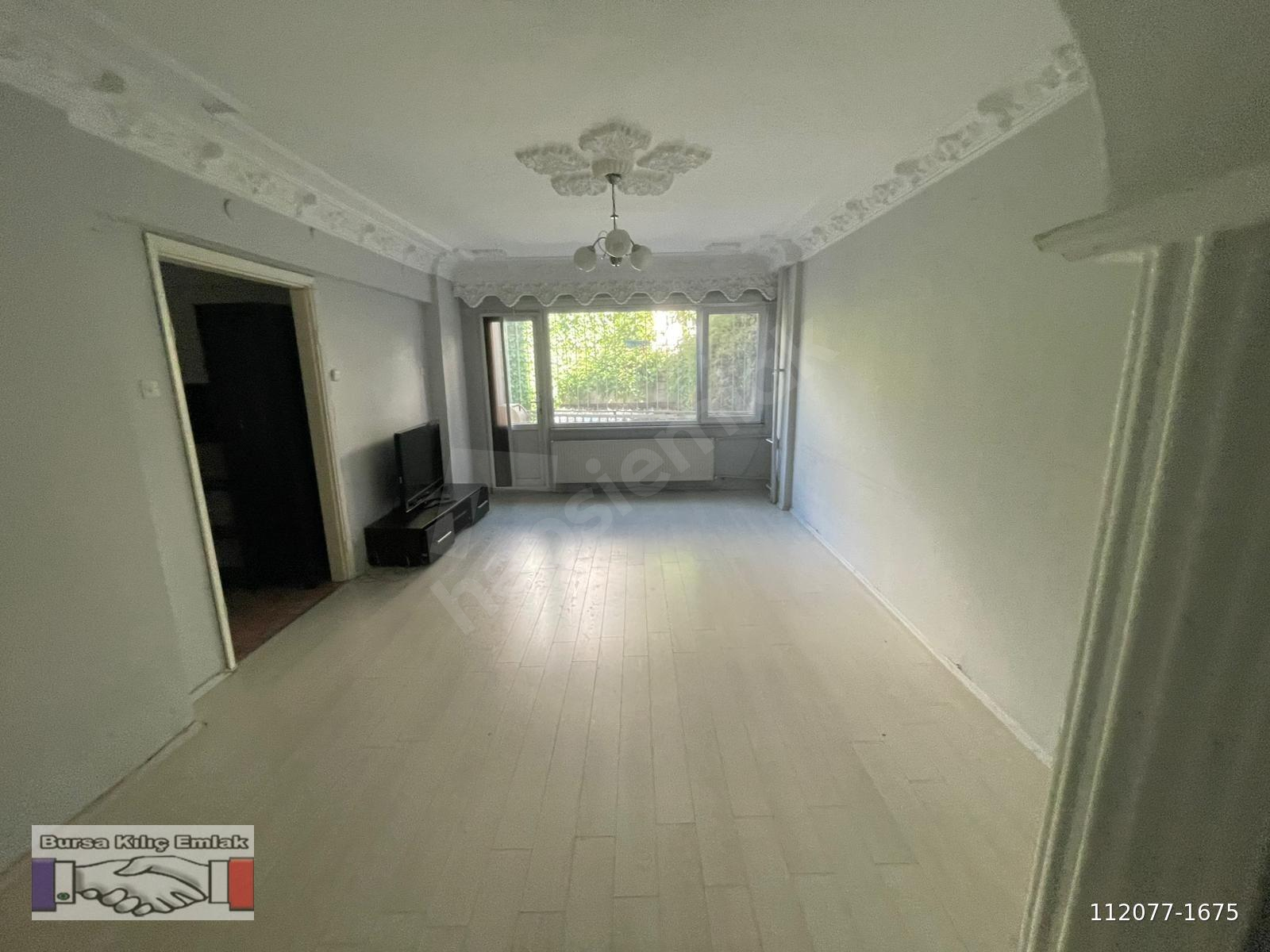 BURSA KILIÇ TN SETBAŞI KARAAĞAÇ DA KİRALIK 2+1 1.KAT 85m2 DAİRE