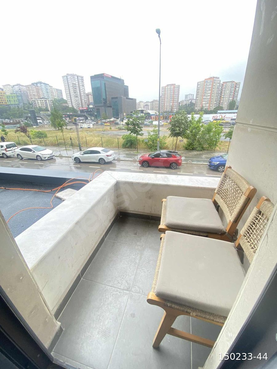 GÖZTEPE KÖPRÜSÜ - METRO - SİTEDE - (1+0) - 75 M2 BRÜT