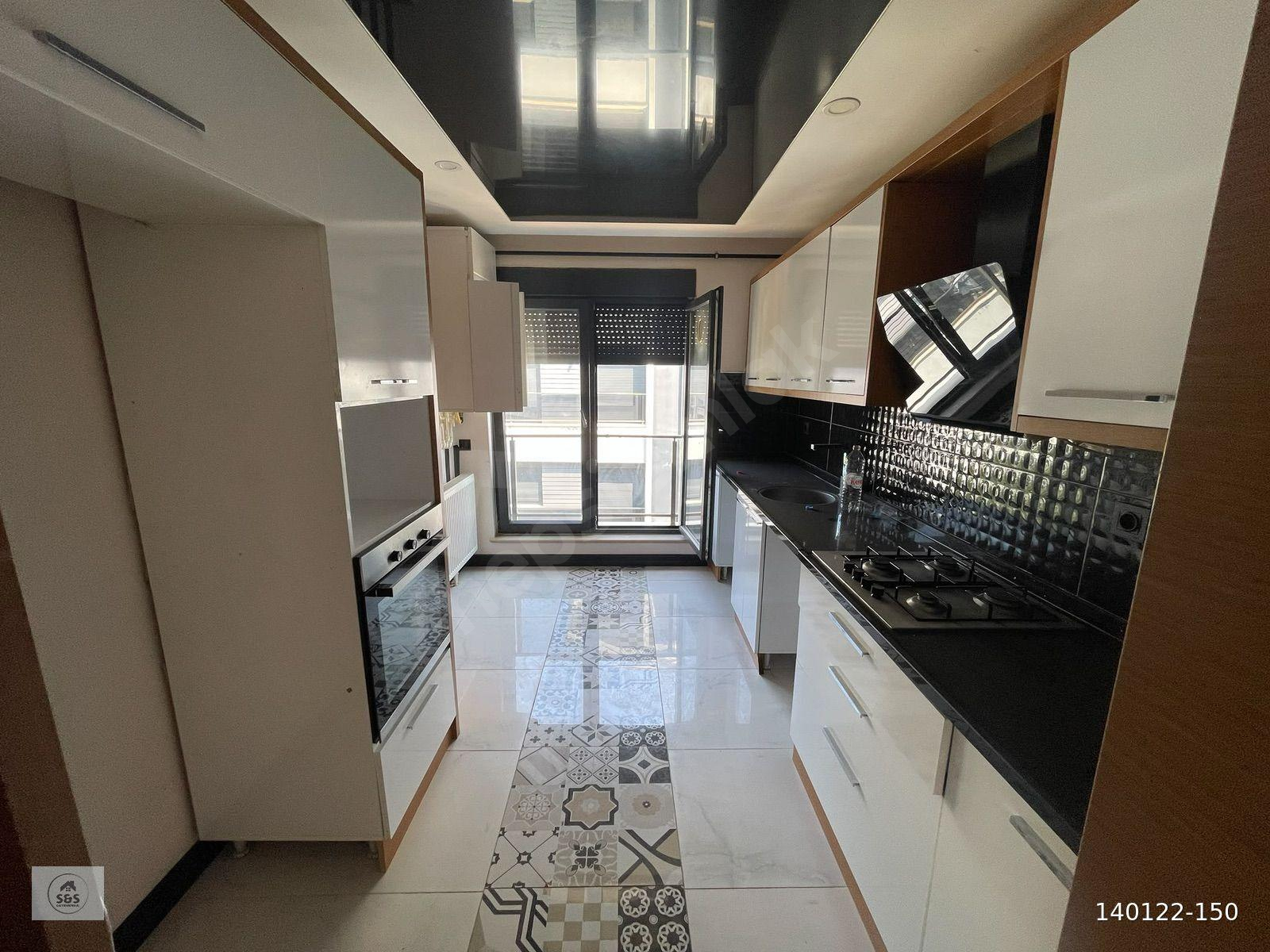 ANTALYA KONYAALTI ULTRA LÜKS FIRSAT 3+1 AYRI MUTFAK D.GAZLI HER ODA EBEVEYN BANYO EV İÇİNDE SAUNA