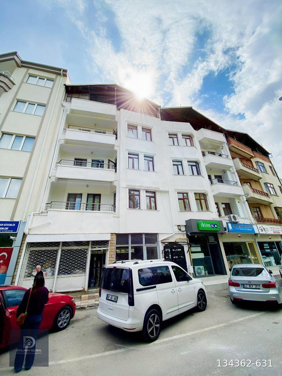 ÇARŞININ İÇİNDE SATILIK 2 El BAKIMLI MASRAFSIZ DAİRE