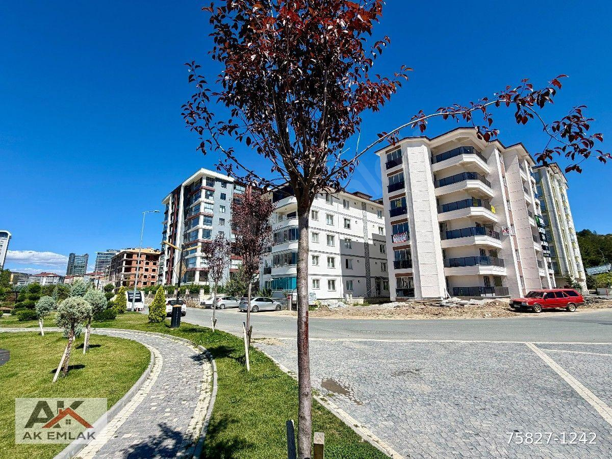 AK EMLAKTAN 2+1 SATILIK DAİRE