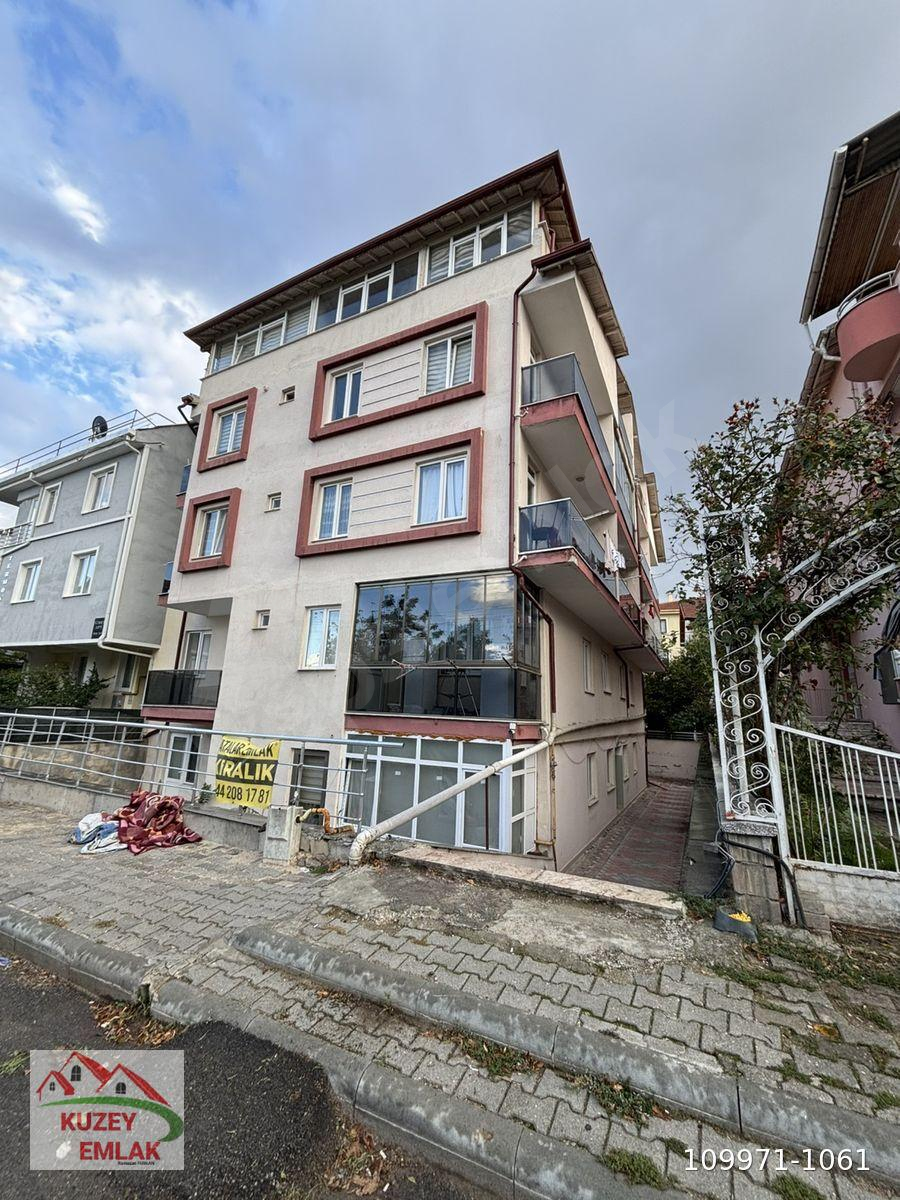 SERMET MAHALLESİNDE SATILIK 2+1 APART ARA KAT BALKONLU APART