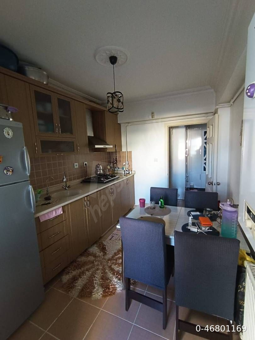 Etimesgut merkezi yerde 2+1 yapılı daire