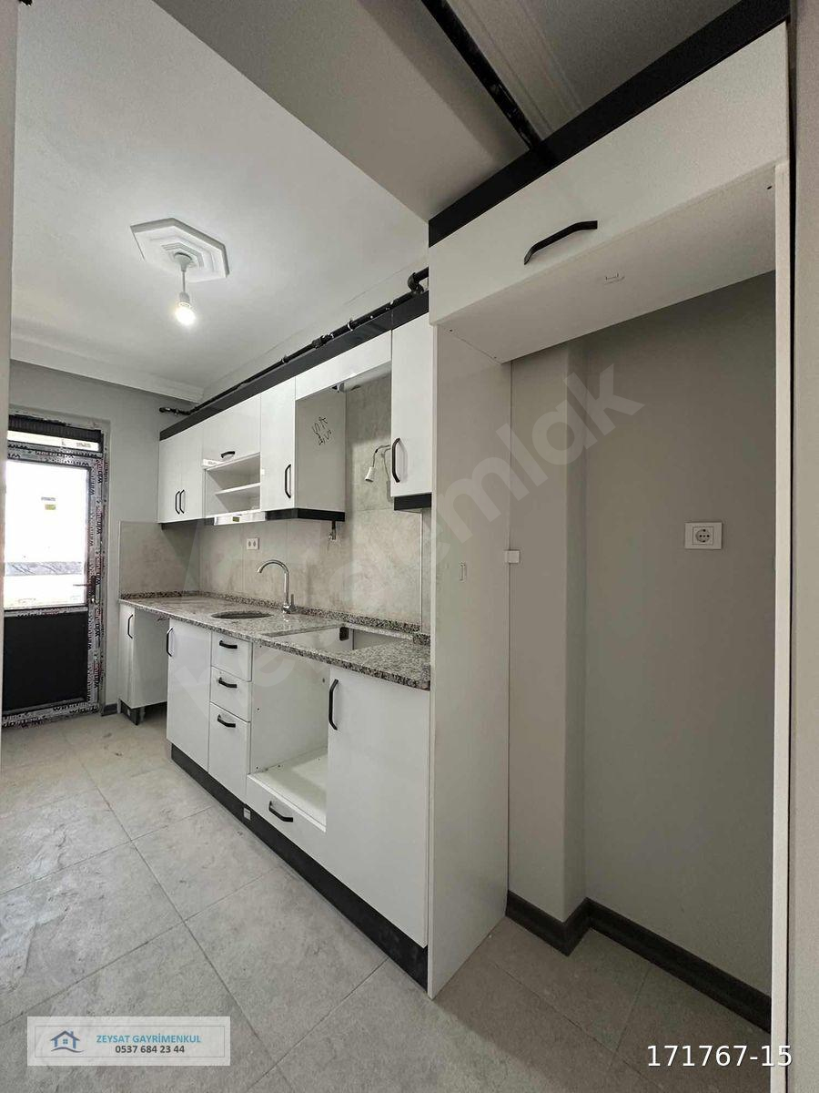 ZEYSAT'TAN ERTAŞ CADDESİ YAKINI 2+0 KİRALIK DAİRE