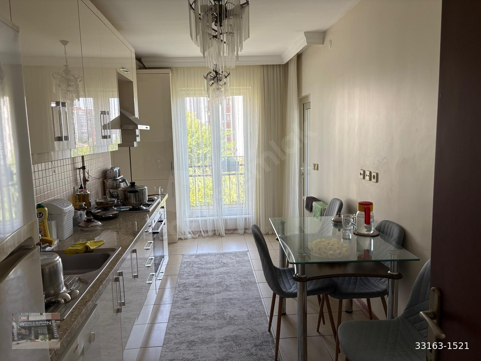 BAŞAKŞEHİR 5.ETAP YENİKÖY SİTESİNDE 3+1 145m2 1. KAT