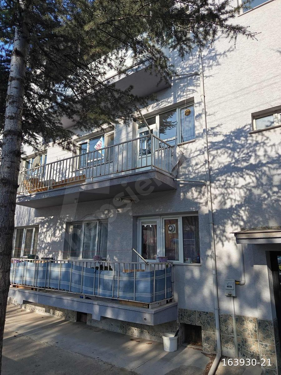UMUT EMLAKTAN ERTUGRULGAZI GÜZEL KONUMDA 2+1 KİRALIK DAİRE