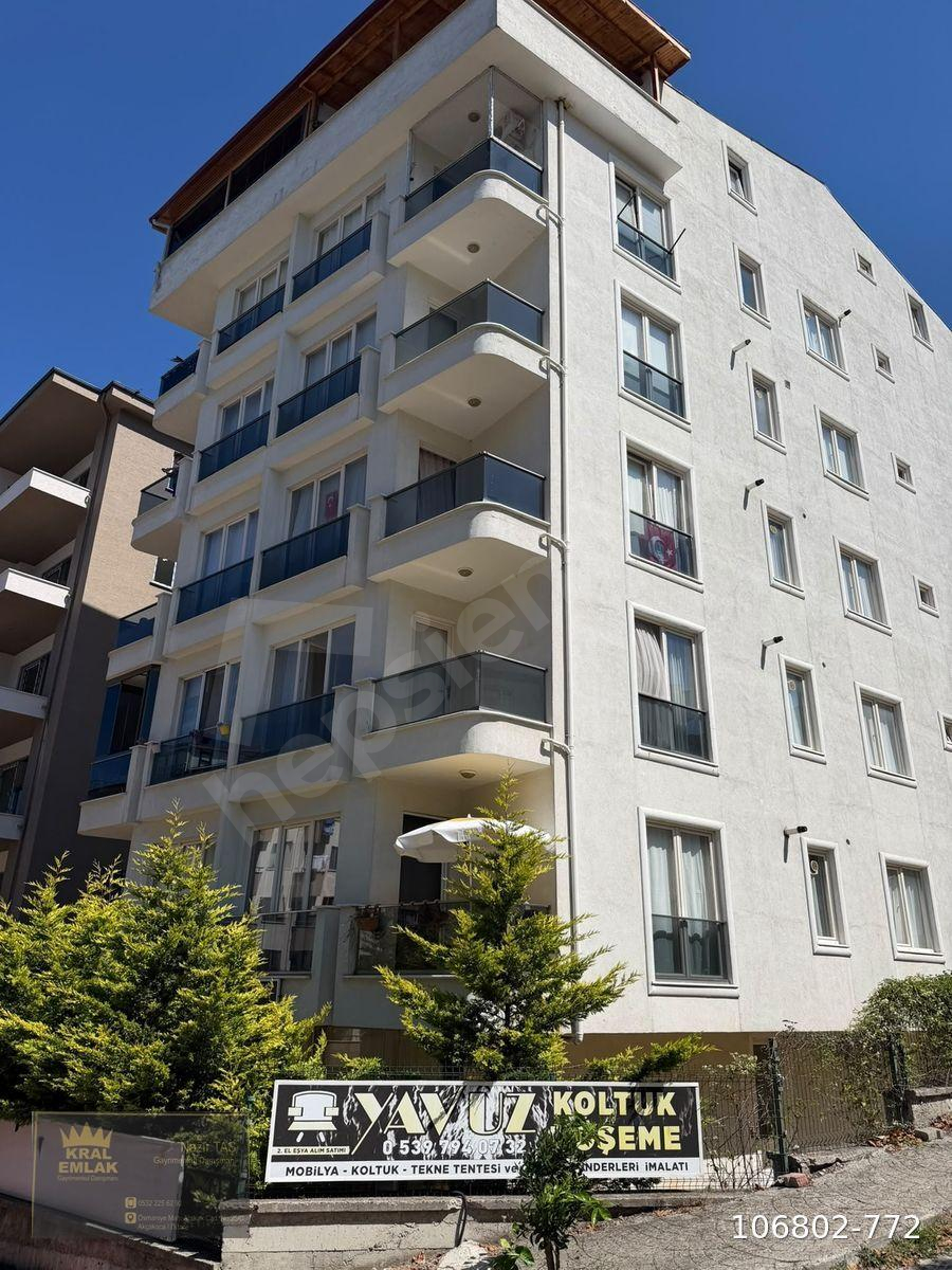 ÖZYUVAMDA DENİZE YAKIN SATILIK 2+1 EŞYALI DAİRE