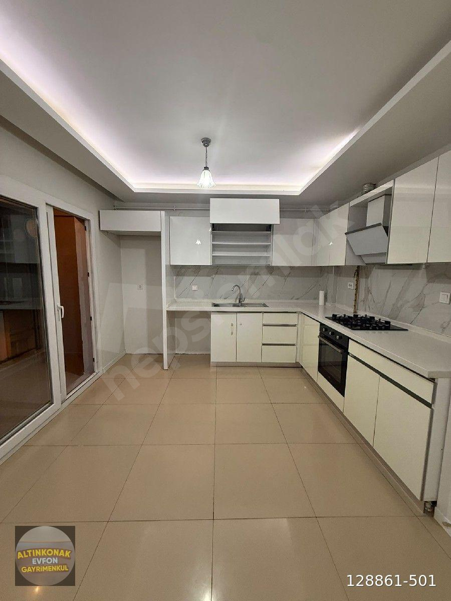 satılık 3+1 180 m2 dubleks Mimar Sinan Mahallesi'nde bulunmaktadır