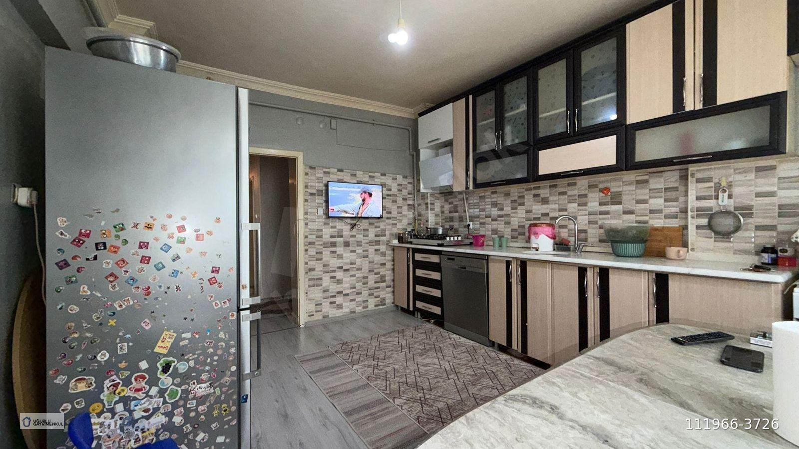 UĞURLU EMLAKTAN ACİL SATILIK FIRSAT DAİRE!