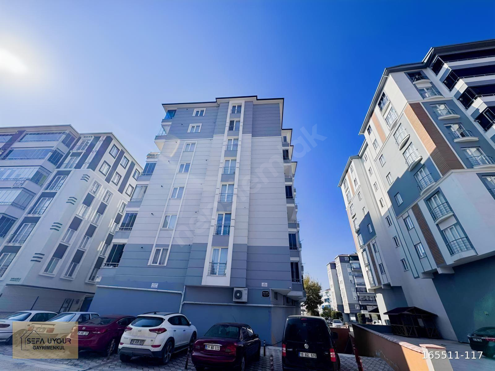 SEFA UYGUR'DAN İKİZLER BENZİNLİĞİ CİVARINDA FERAH DAİRE