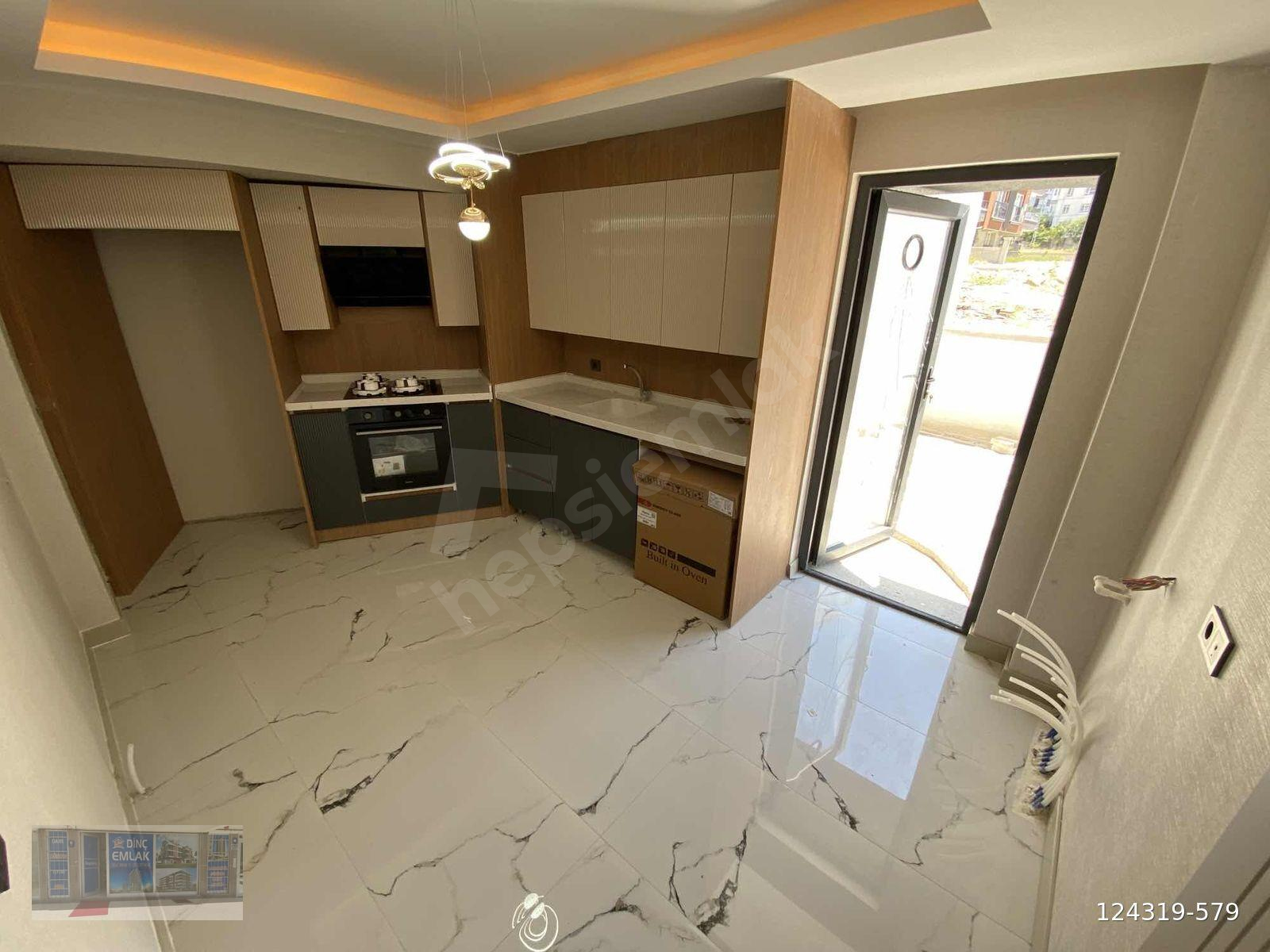 DİNÇ'TEN SATILIK GİRİŞ 2+1 LÜX YAPILI DAİRE