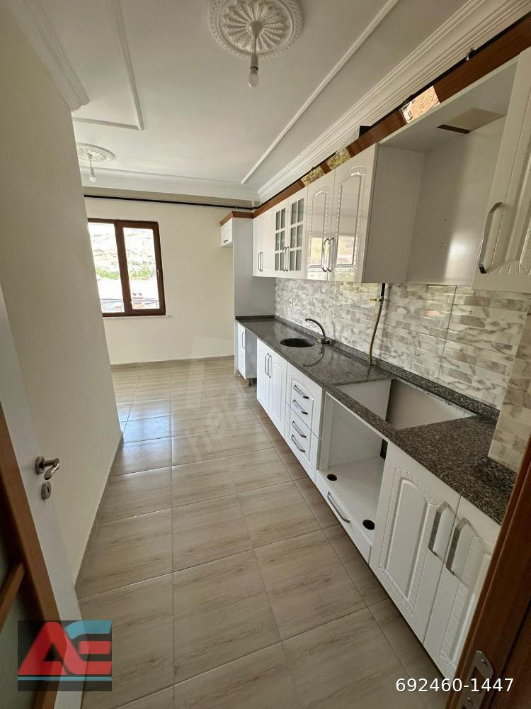 CAMİ CEDİT MAHALLESİNDE SÜPER LÜX GENİŞ KİRALIK DAİRE