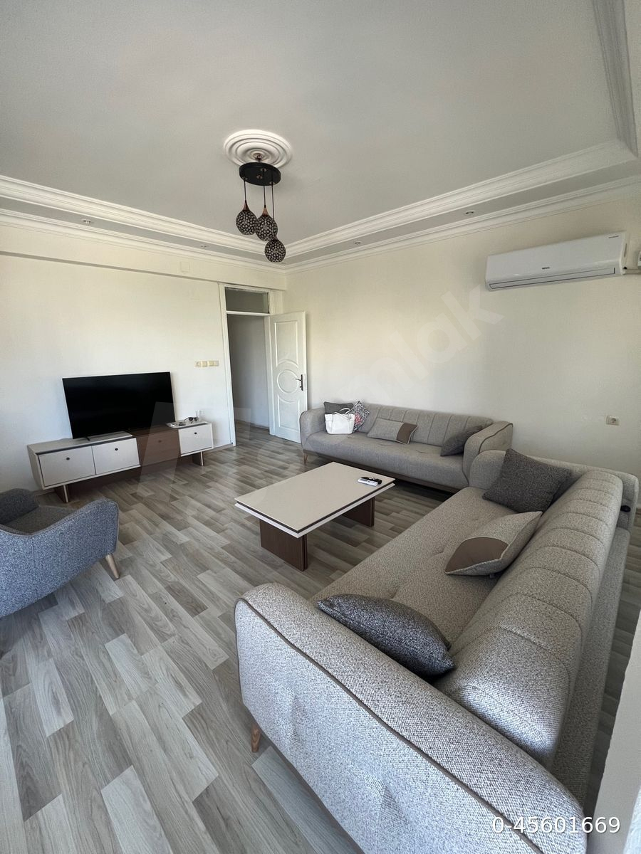 SAHİBİNDEN DENİZE 200M ARSUZ MERKEZDE