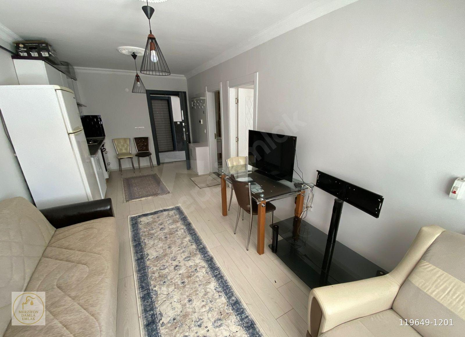 DAMLA EMLAK'TAN HASTAHANE ACİLİ KARŞISI 1+1 EŞYALI KİRALIK DAİRE