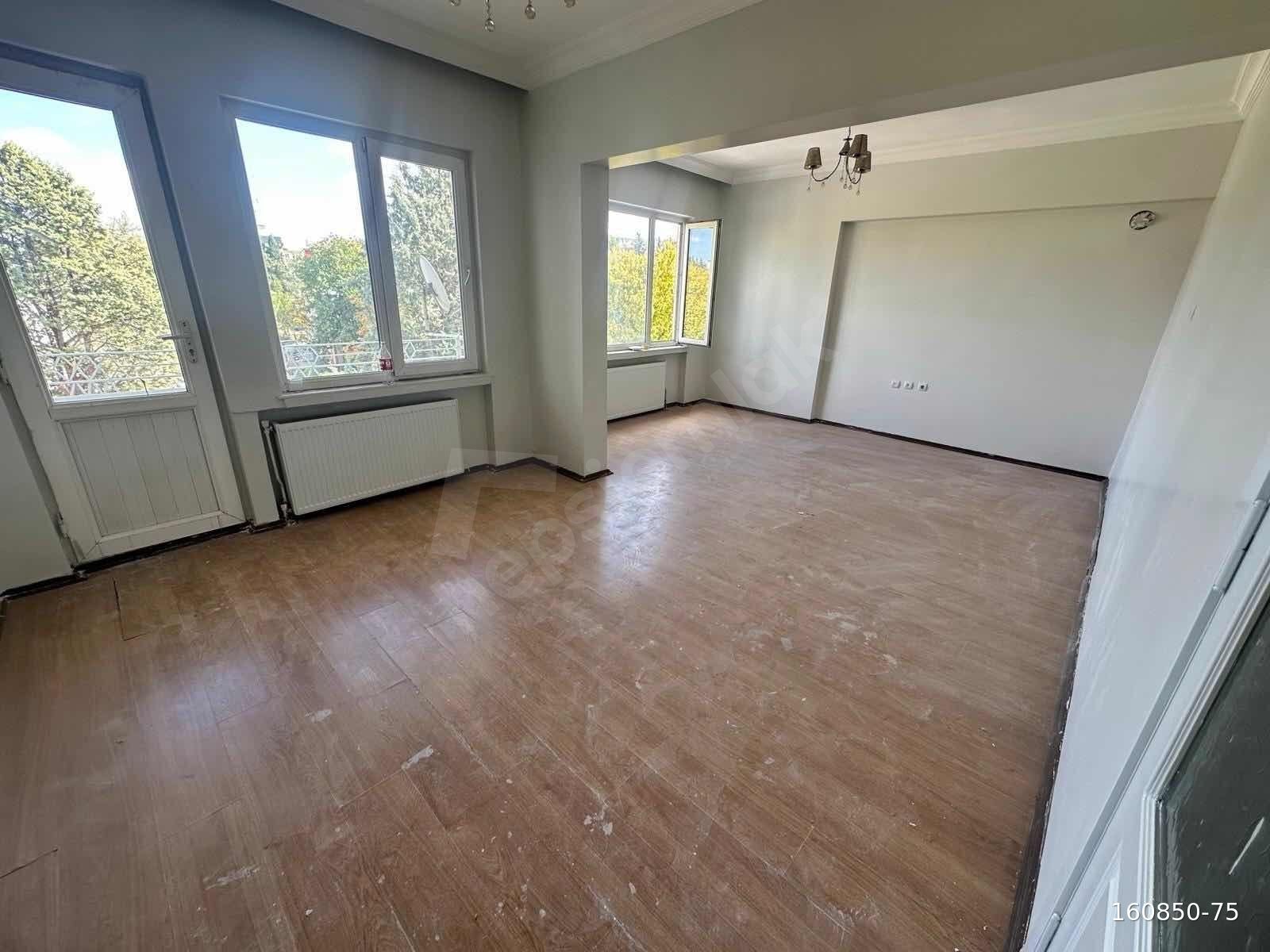 POLATDEMİR'den Kırkayak Parkına Cephe 2+1 Kiralık Daire