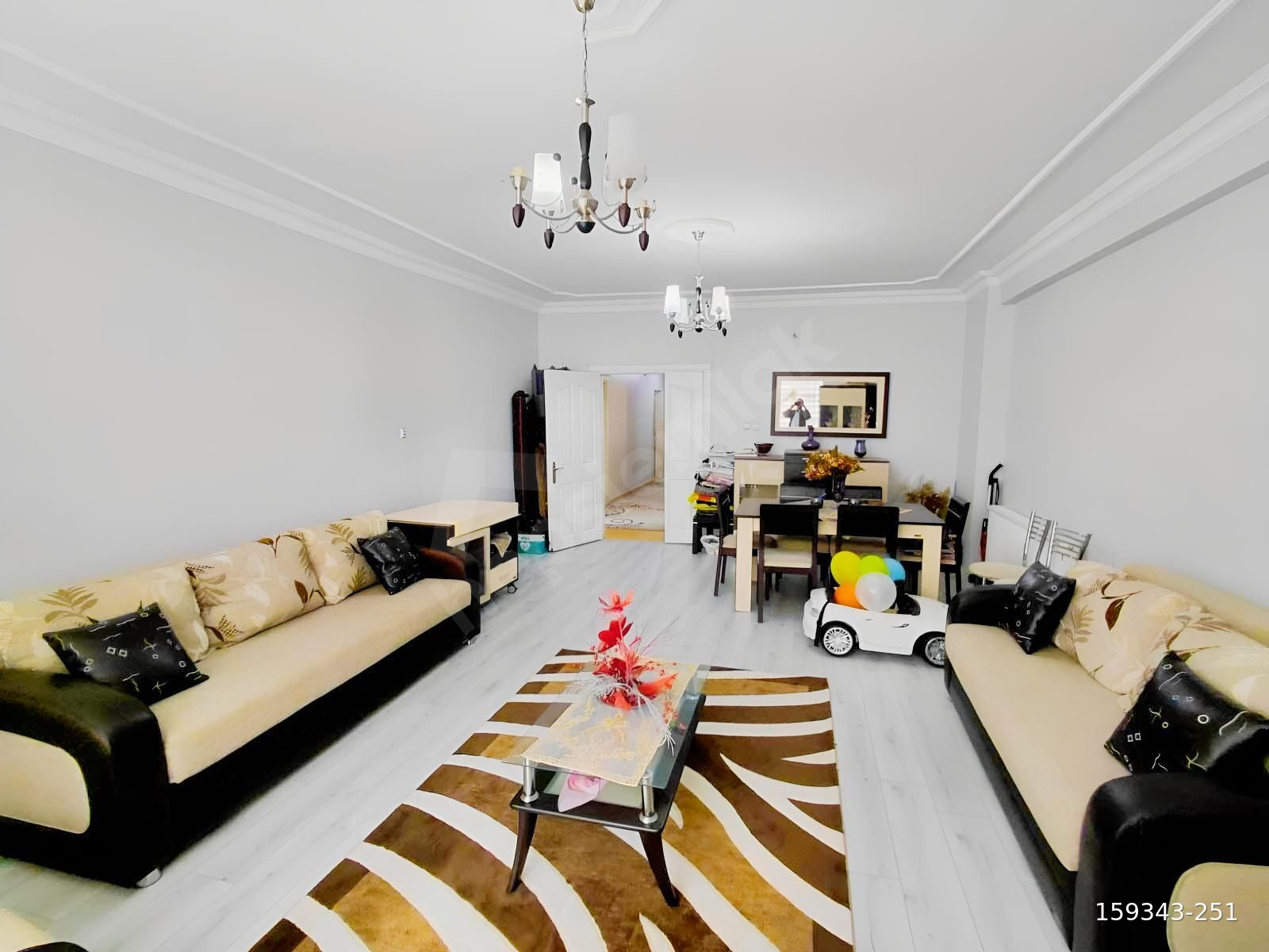 ACİL EMLAK'TAN SATLIK 4+1 PARK CEPHELİ DAİRE DOĞUKENT