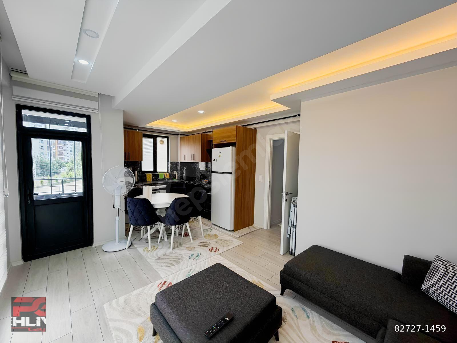 ATAKUM KÖRFEZDE ULAŞIMA YAKIN 1+1 EŞYALI LÜKS DAİRE