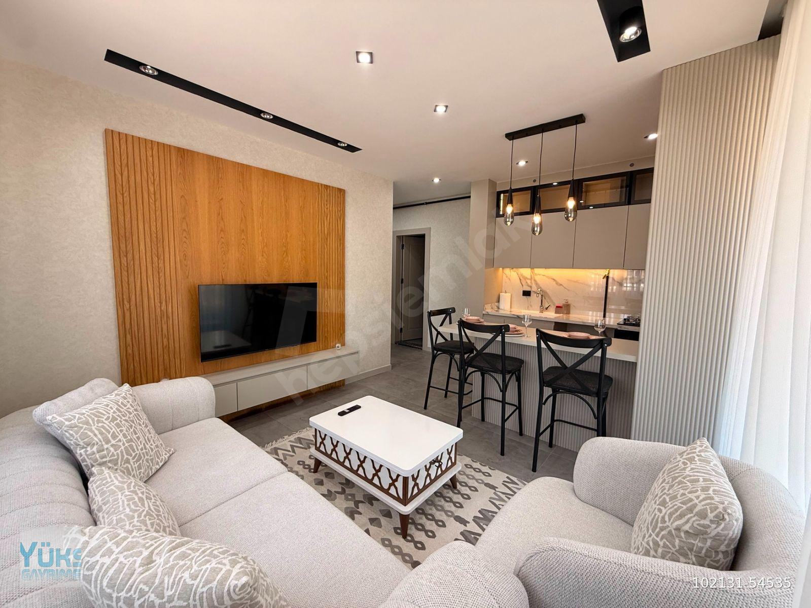 Denizli Şirinköy'de havuzlu site içi 1+1 full eşyalı dağ manzaralı lüks kiralık daire