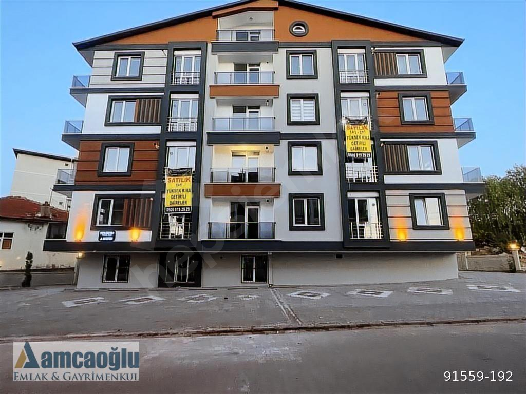 AMCAOĞLU EMLAK'TAN HASTANE KARŞISI NOVA 2 DE ARA KAT YENİ 1+1