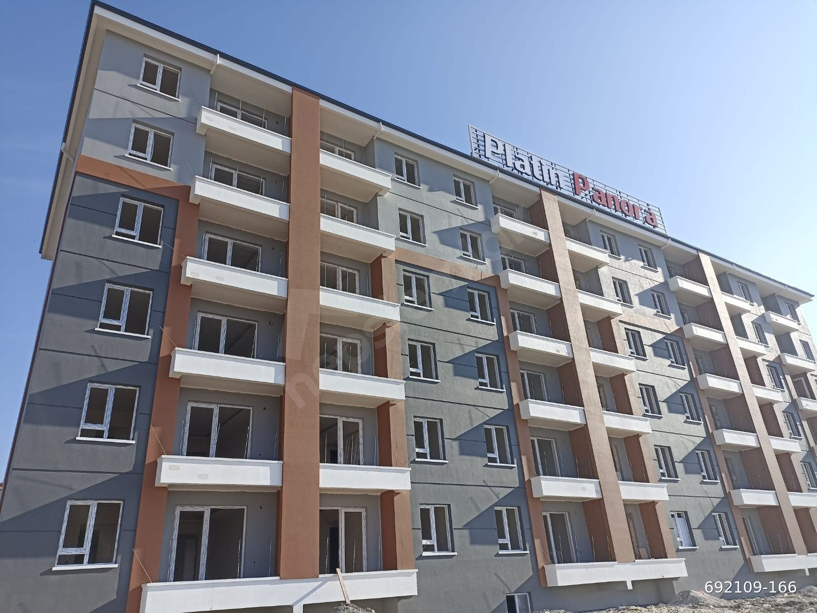 Alıcılar Gayrimenkul'den Esenboğa'da Satılık Lüks 1+1 Daire