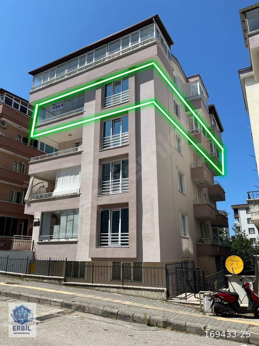 ESENEVLER'DE ARA KAT GENİŞ TRAMVAYA YAKIN KİRALIK 3+1 DAİRE