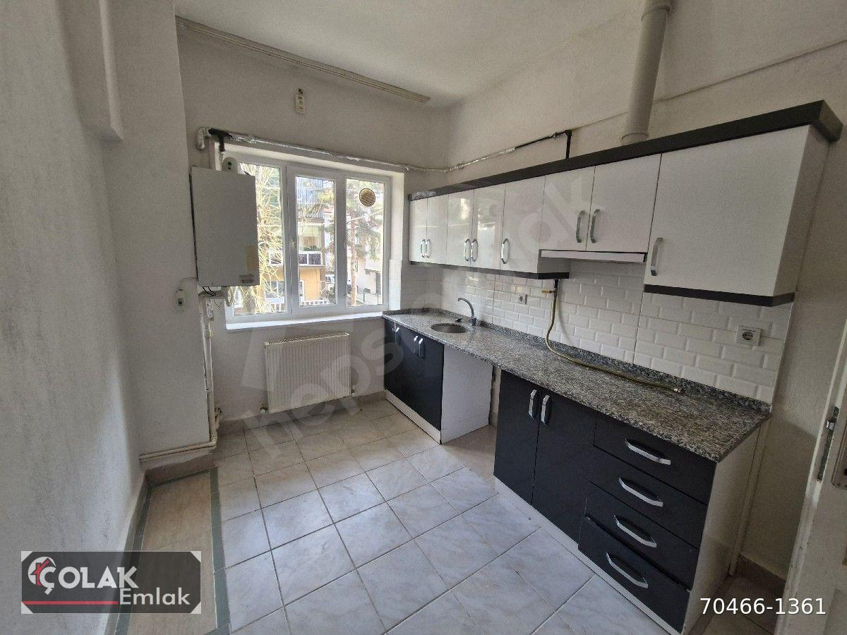 KEPECİ MAH. STADYUM ALTINDA MÜSTAKİL EVİN 2.KATI KOMBİLİ