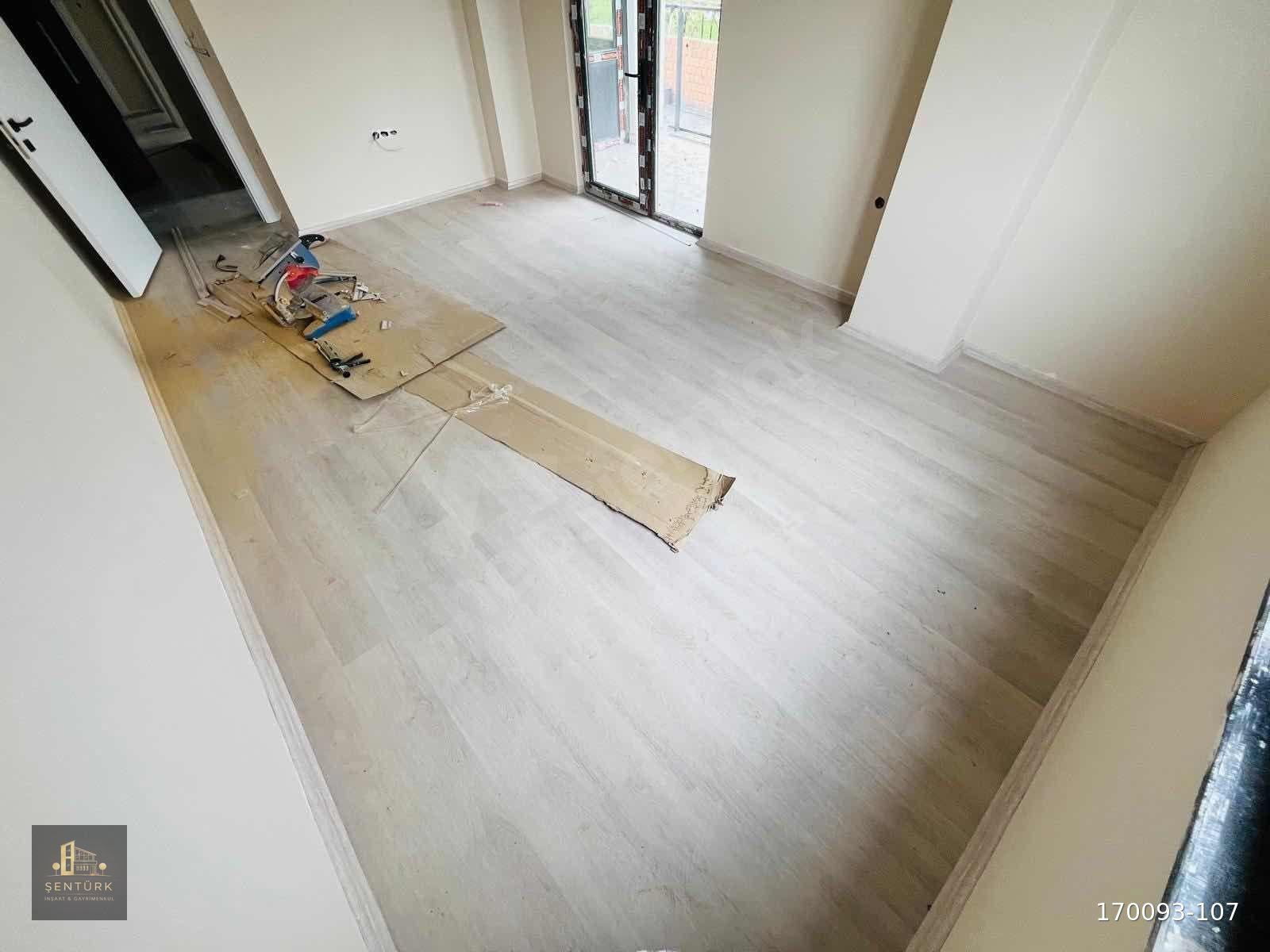 ÖNERLERDE SIFIR 2+1 90M2 YATAY MİMARİ KUZEY DOĞU CEPHE
