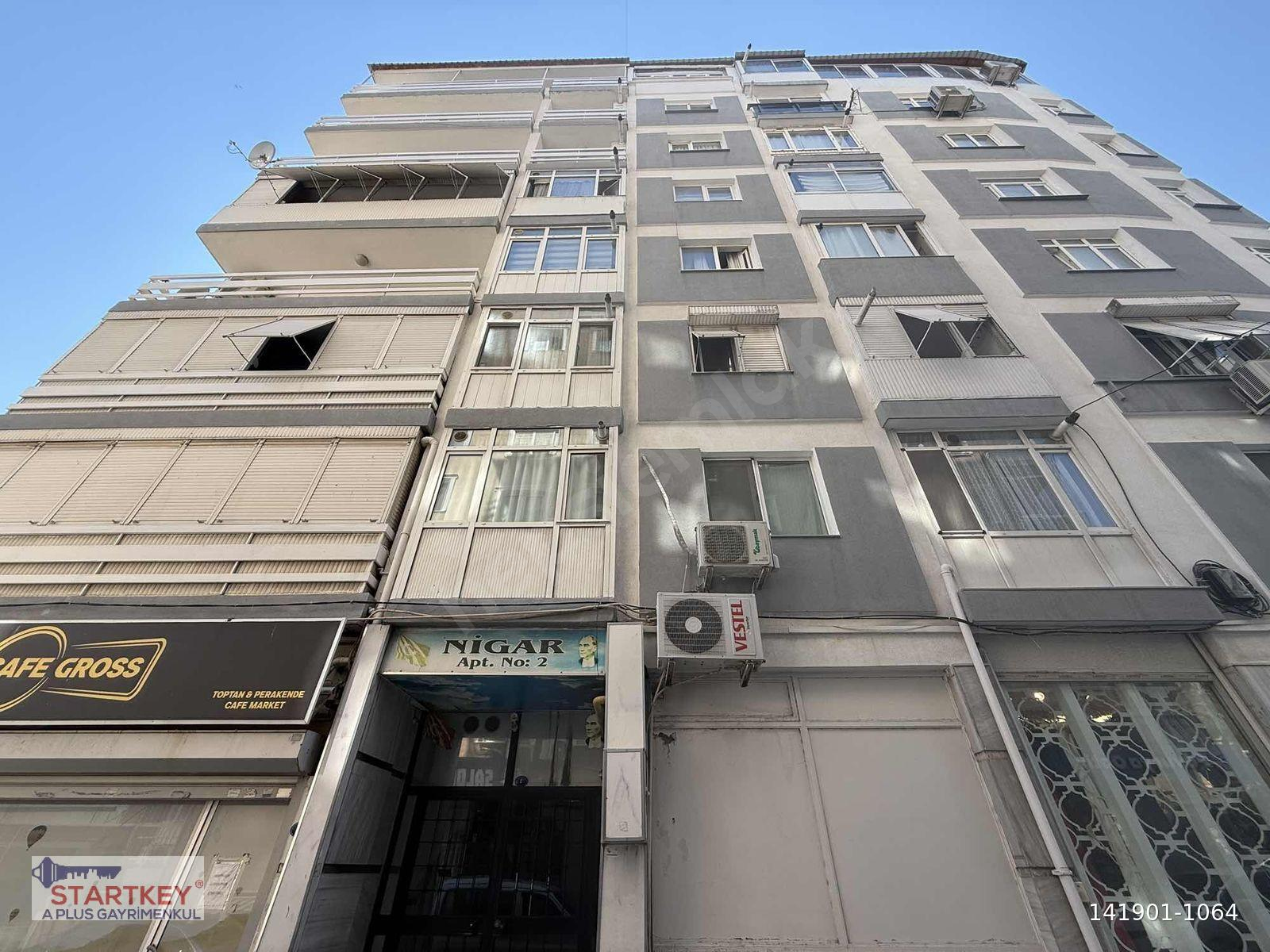 Bornova Ata Durağında 3+1 Satılık Daire