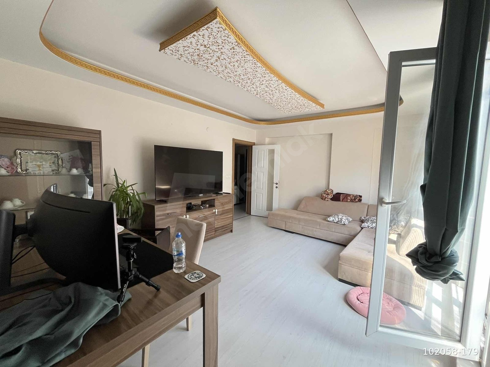 ÖZKAYA GAYRİMENKULDEN SATILIK 3+1 ARA KAT DAİRE