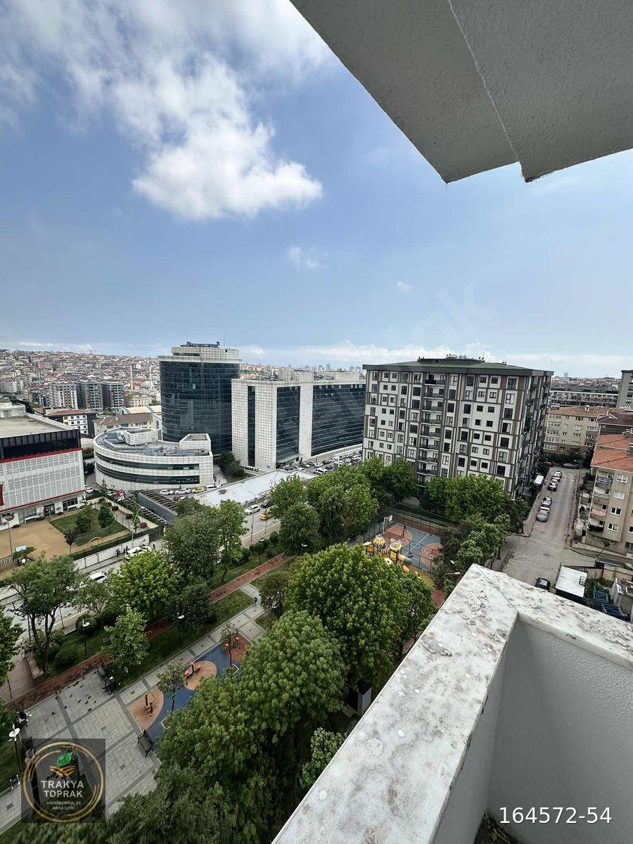 BAHÇELİEVLER DEVLET HASTANESİ YANI SİTE İÇERİSİNDE SATILIK DAİRE