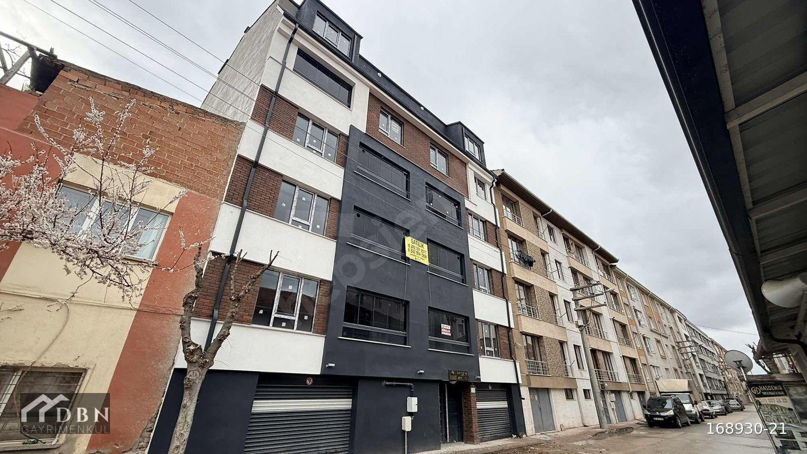 DBN GAYRİMENKULDEN KUMLUBEL MAH.SATILIK 2+1 105 M2 ULTRA LÜKS SIFIR DAİRE