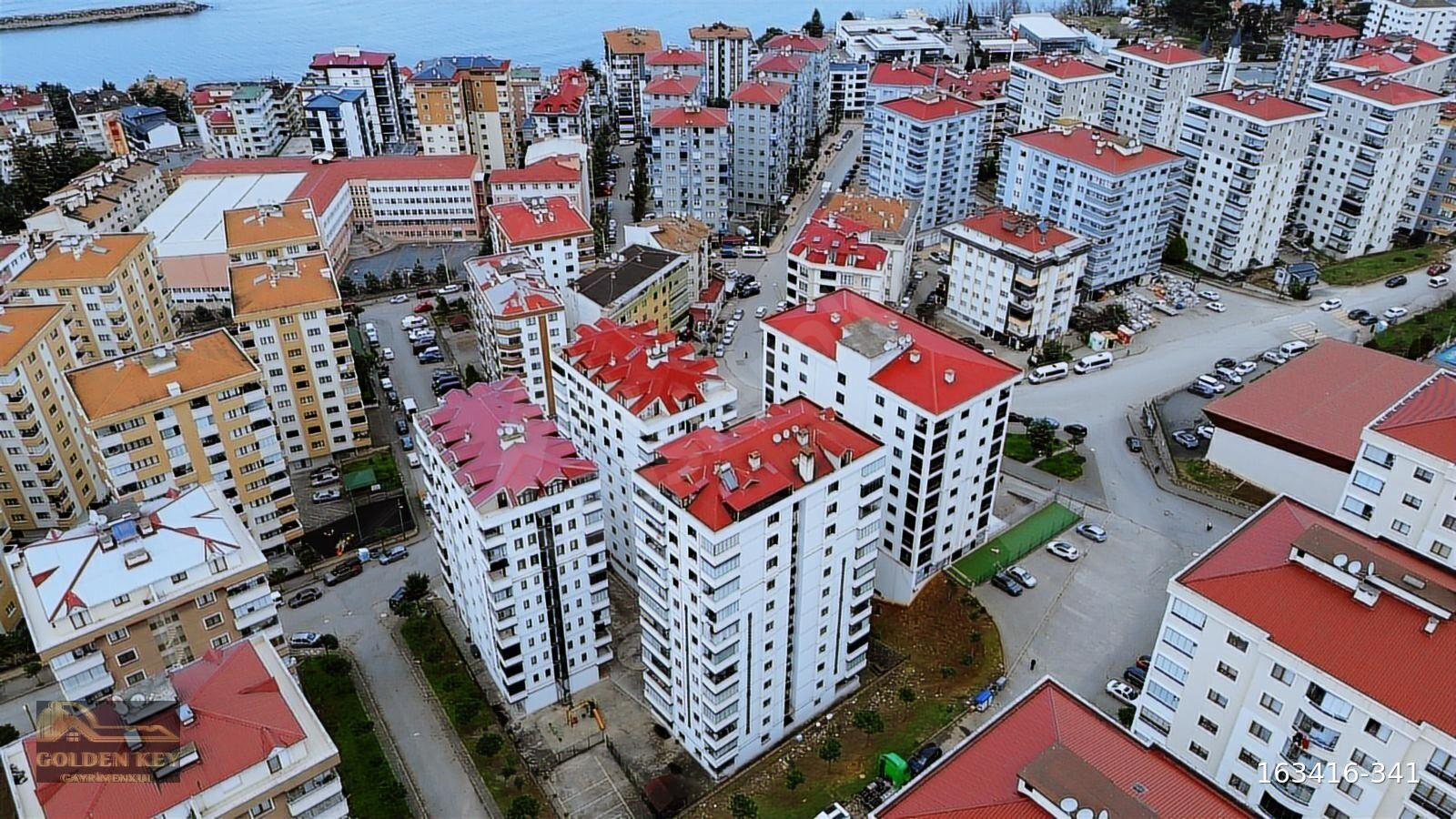 GOLDEN KEY GAYRİMENKUL'DEN YILDIZLI'DA SATILIK DAİRE