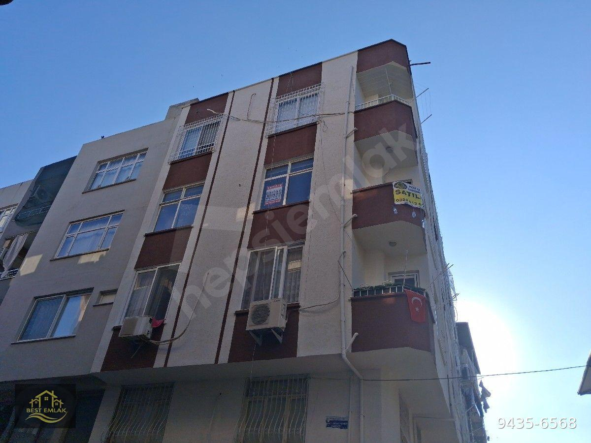 HATAY İSKENDERUN KURTULUŞ MAH.ANA CADDE CEPHELİ KÖŞE KONUMLU 3+1 SATILIK HASARSIZ DAİRE