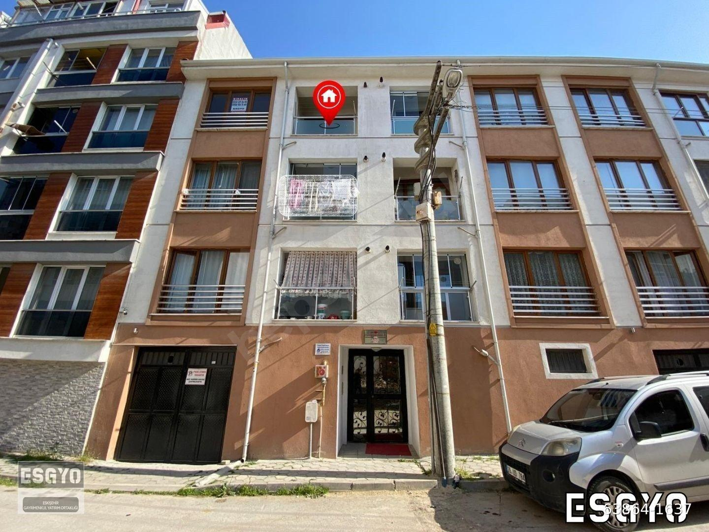 ESGYO'DAN ULUSAL EGEMENLİK BULV. KAPALI PAZAR YERİ YAKINI 2+1