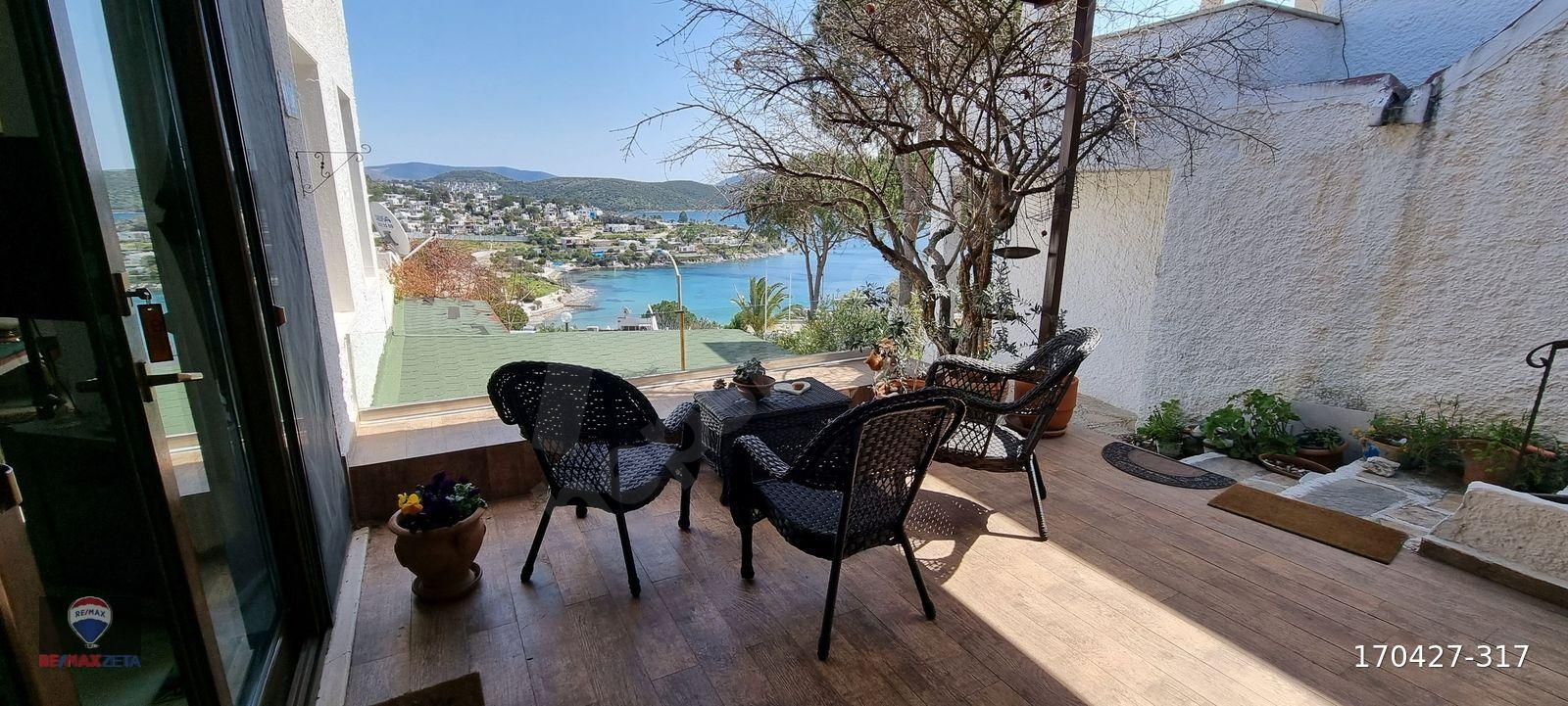 BODRUM BITEZ AKTUR SITESINDE DENIZ MANZARALI SATILIK 3+1 YAZLIK