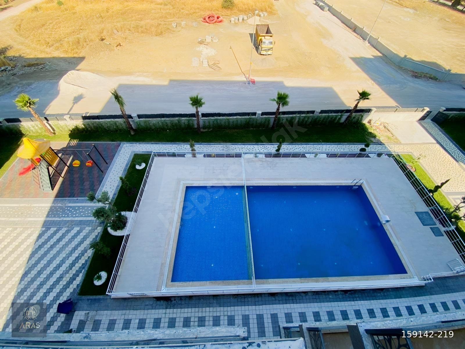 Aras yapı'dan muradiye de havuzlu site 1+1 kiralık daire