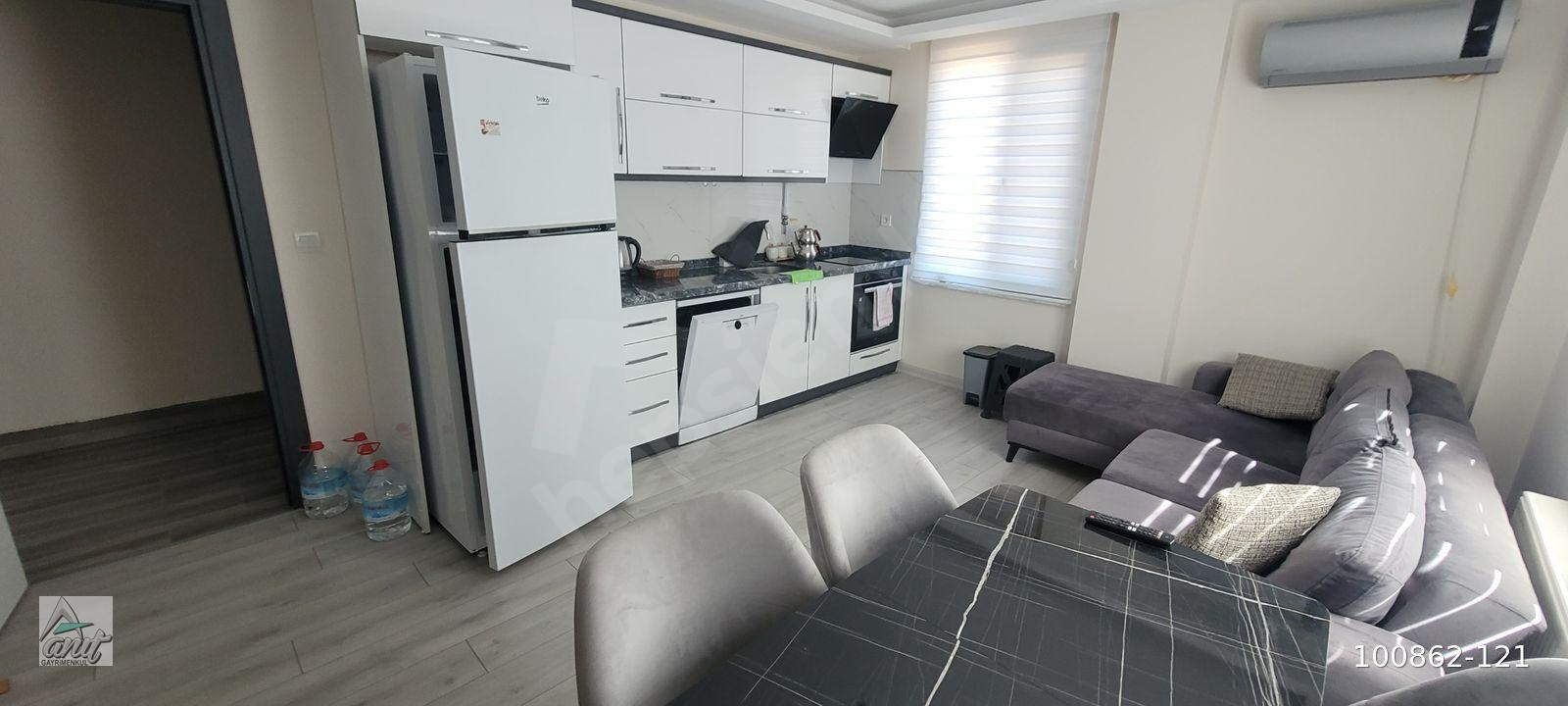 Bahçelievler'de Satılık 2+1 Teraslı Dubleks Daire