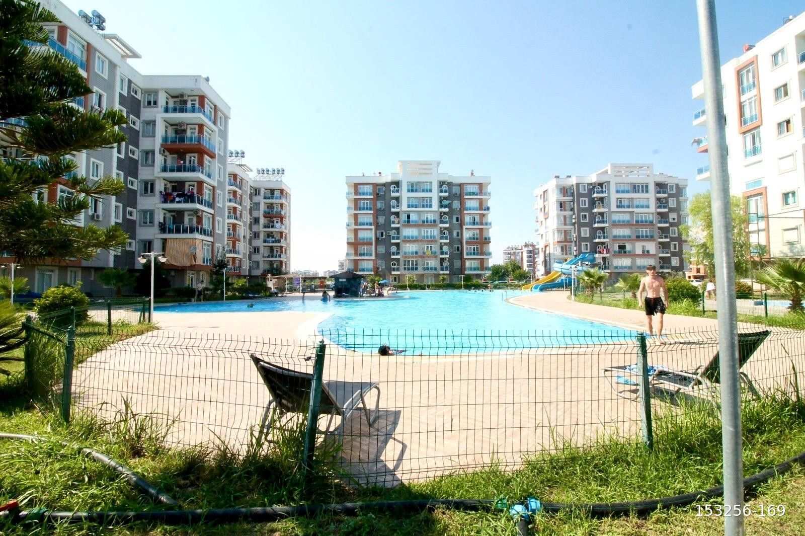 SUADA KONUTLARI 2+1 HAVUZLU SİTE İÇERİSİNDE