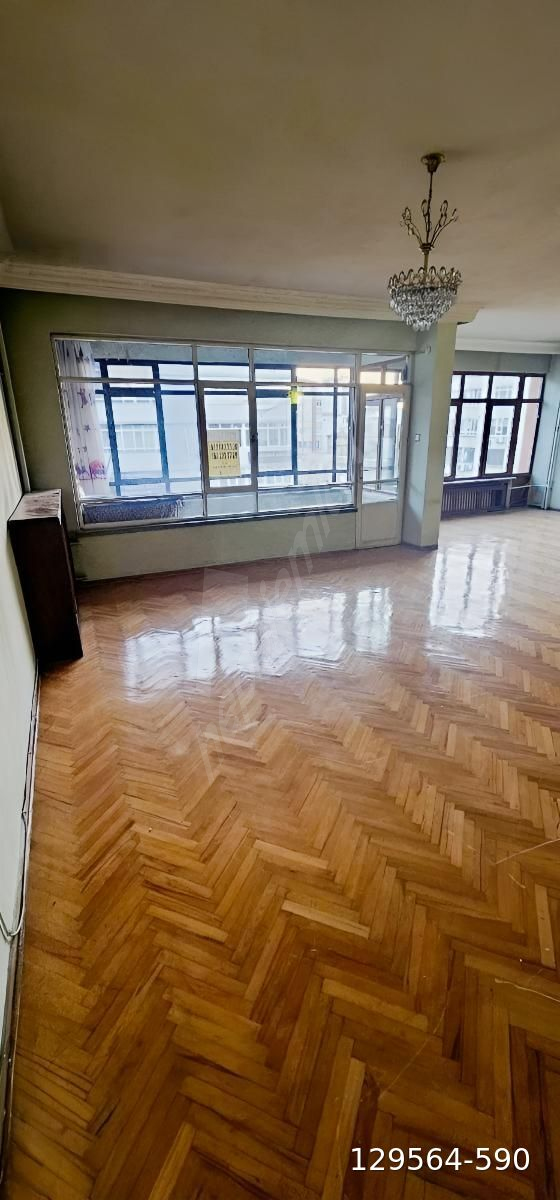 ŞEHRİN MERKEZİNDE 4+1 KİRALIK DAİRE