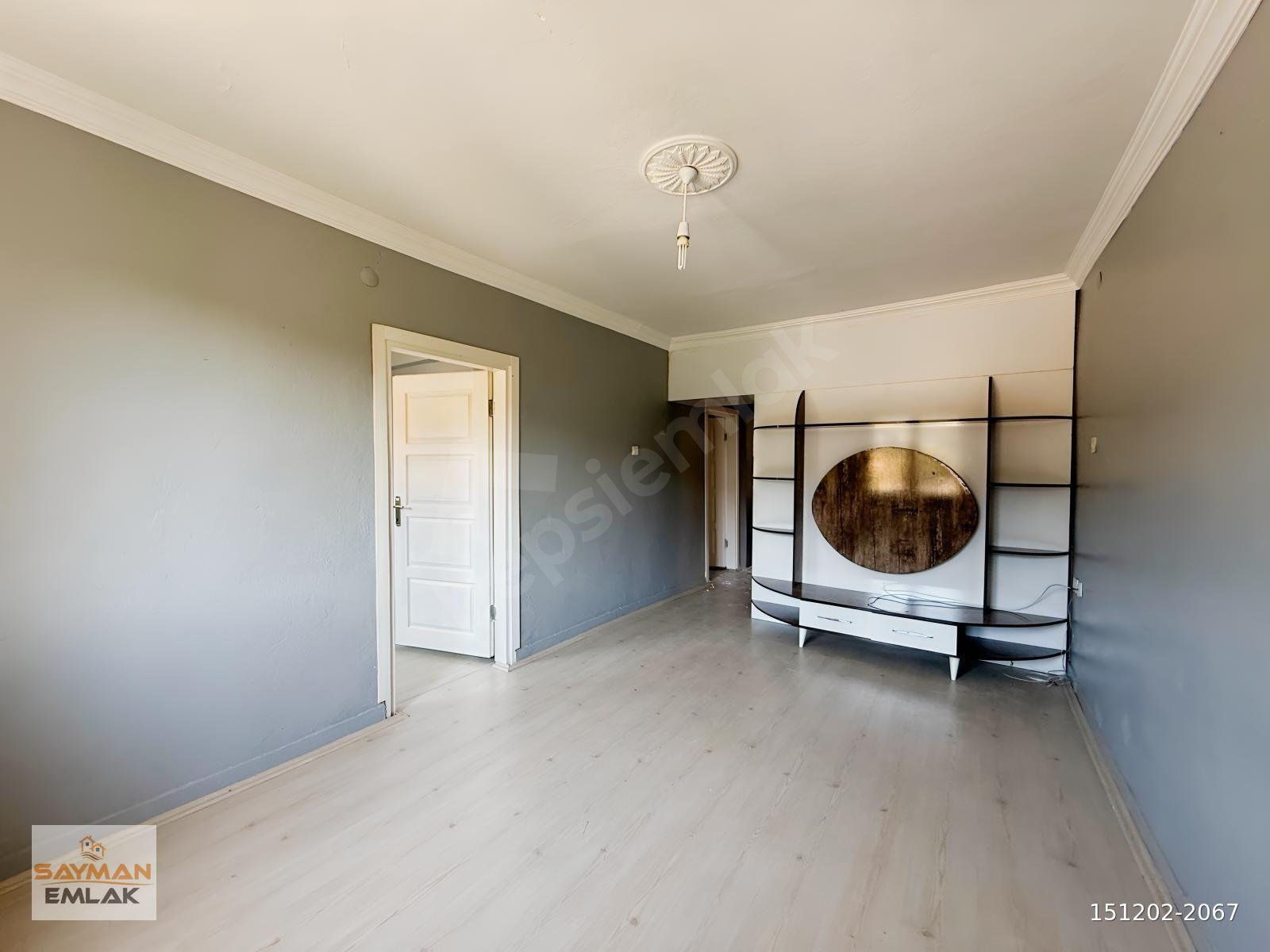 SAYMAN'DAN 100.YIL MH'DE YENİLENMİŞ, MASRAFSIZ 2+1 KİRALIK DAİRE